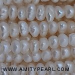 3991 centerdrilled pearl about 3-3.5mm.jpg